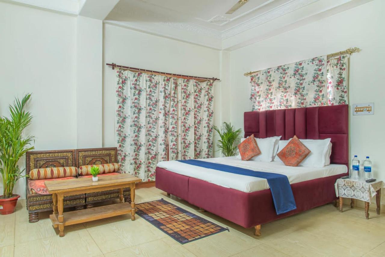 Host Jatin Kasauli Pine Villa 7Oi827O7O3 Екстер'єр фото
