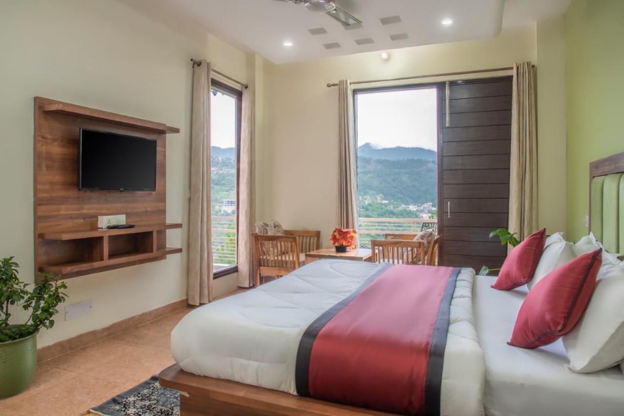 Host Jatin Kasauli Pine Villa 7Oi827O7O3 Екстер'єр фото